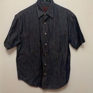 Men’s short sleeve dark denim shirt